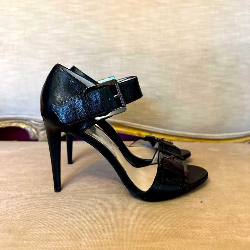 Michael Kors Stunning Heels 😍